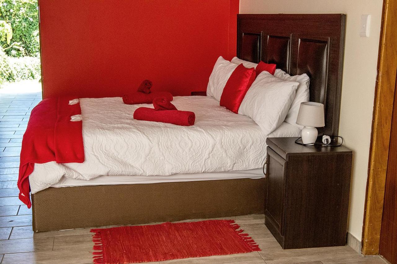 Stay Cleverly Self Catering Apartments Walvis Bay Esterno foto